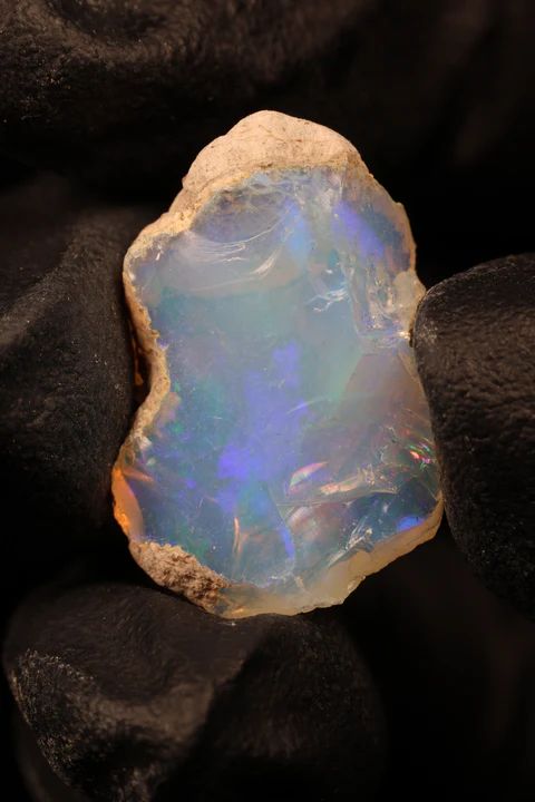 Đá Opal